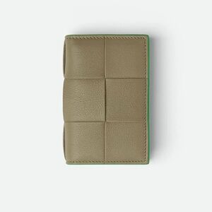 Bottega Veneta Flap Card Holder in Taupe, like new
